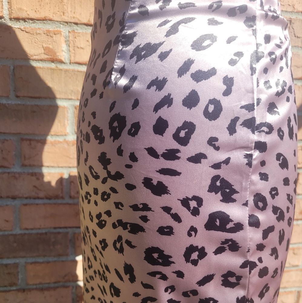 Nasty Gal Pink Leopard Print Wrap Skirt - Picture 8 of 13